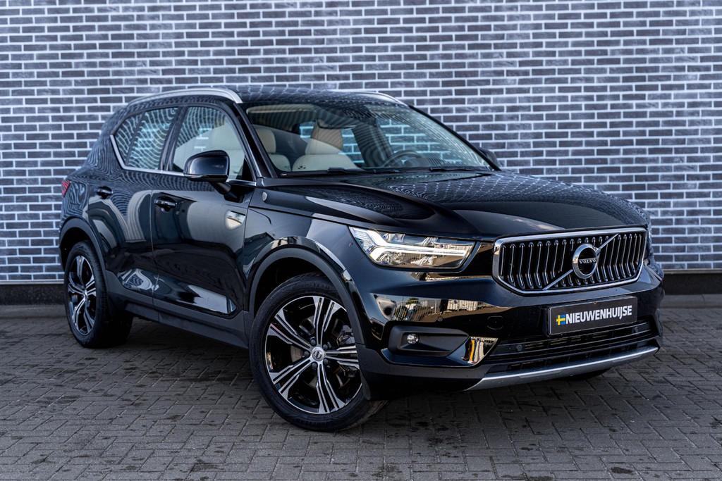 Volvo XC40 T5 Recharge R-Design | Navigatie | Stoel-/Stuurve, Auto's, Volvo, 12 maanden, Euro 6, 1712 kg, Zwart