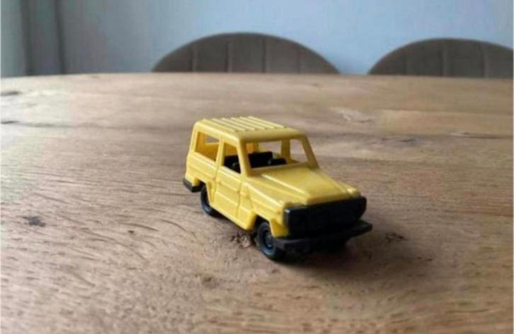 Mercedes-Benz 300 GD – H0 (1:87)  – Made in Germany, Ophalen of Verzenden, Zo goed als nieuw, Auto, Overige merken