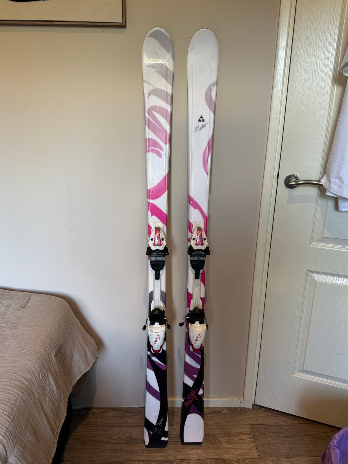 Fischer Pure ski's 160 cm met bindingen en Atomic skitas, 160 tot 180 cm, Ophalen of Verzenden, Skiën, Ski's
