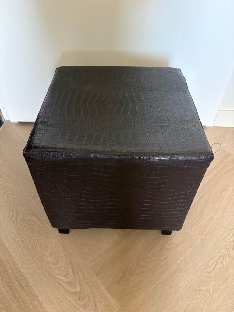 Poef met krokodillenprint, 40cm hoog, Ophalen, Minder dan 50 cm, Vierkant, Minder dan 50 cm