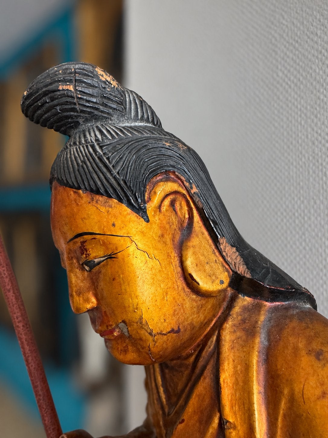 Chinees houten beeld met waaier, 19e eeuw, Ophalen of Verzenden