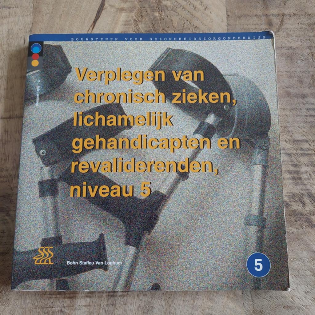 Verplegen van chronisch zieken, lichamelijk gehandicapten en, M. Adriaansen, Ophalen of Verzenden, Zo goed als nieuw, Natuurwetenschap