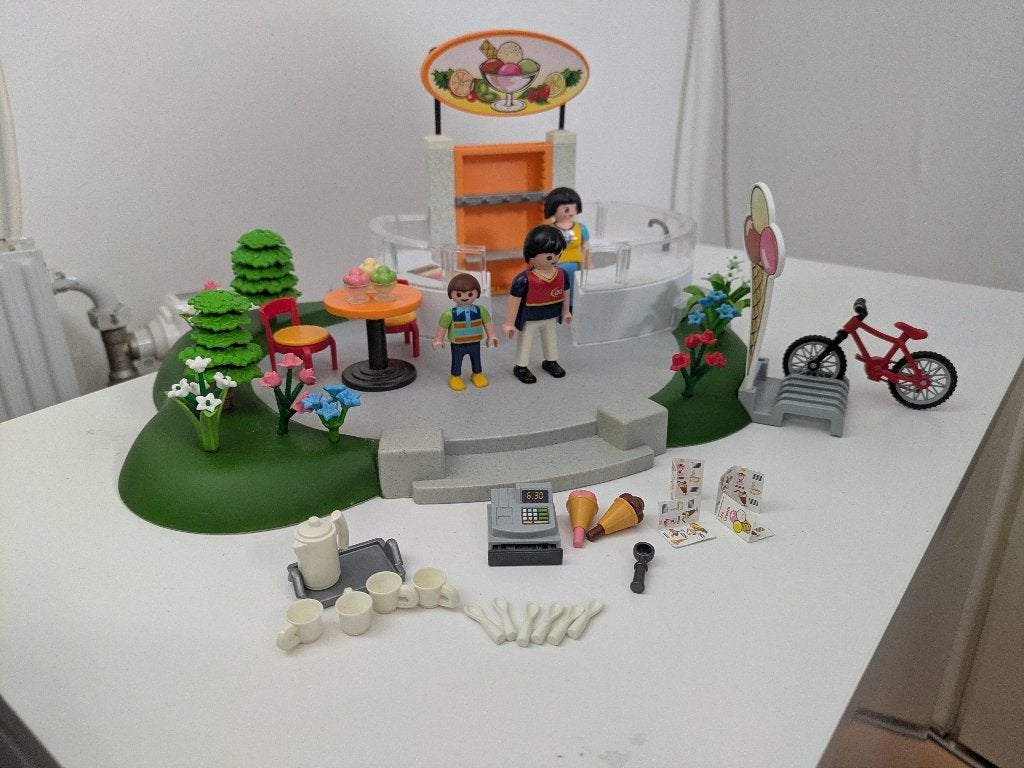 Playmobil 4134 - Ijssalon, Ophalen, Gebouw, Complete set, Zo goed als nieuw