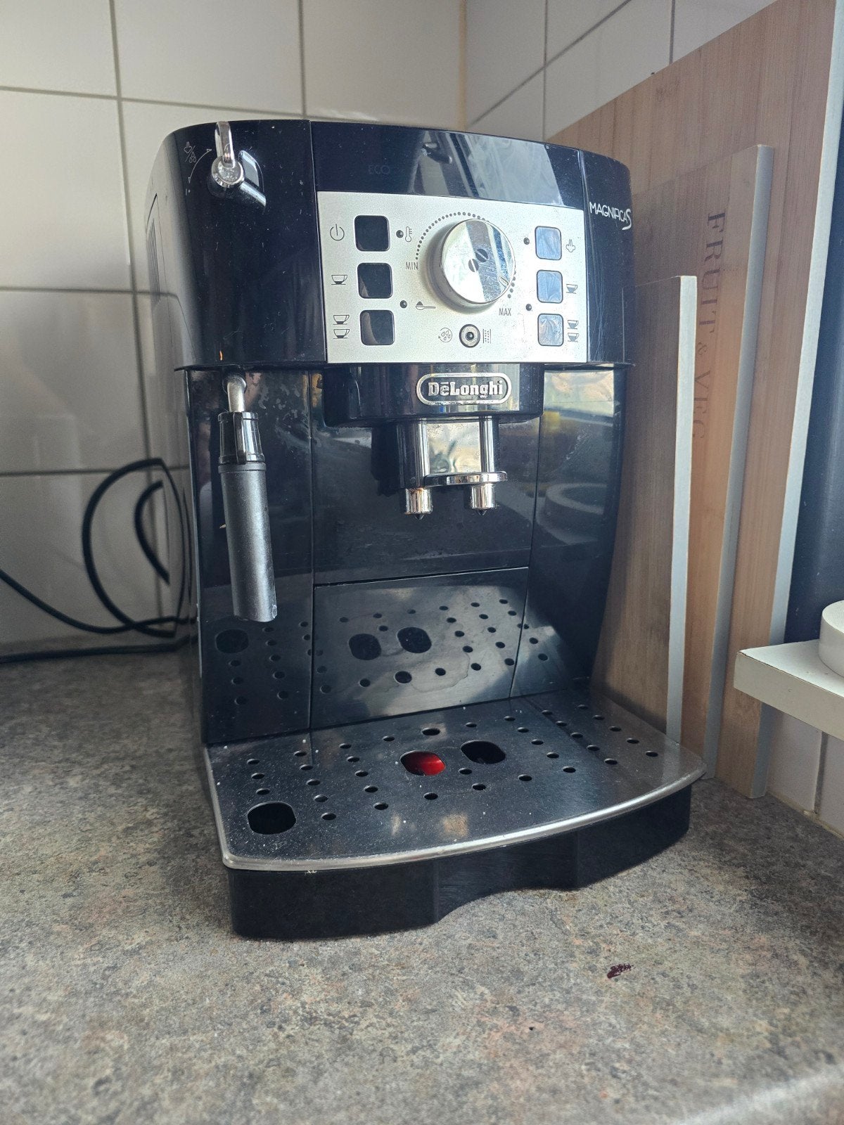 Delonghi magnifica S, Witgoed en Apparatuur, Koffiezetapparaten, Ophalen, Koffiemachine