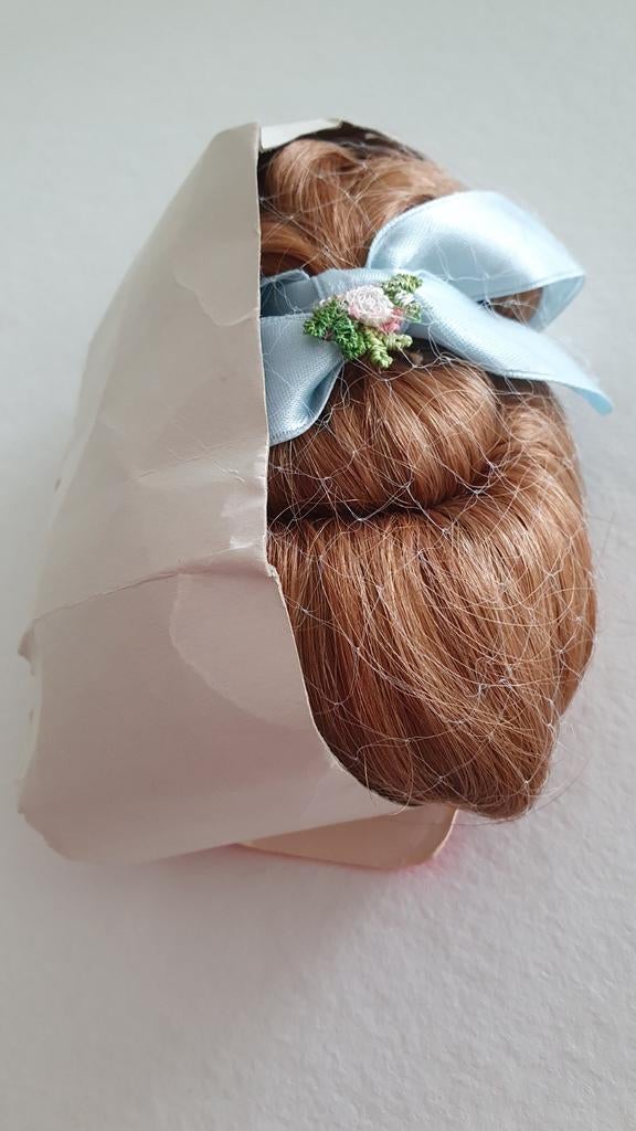 Poppenpruik omtrek 25 - 27 cm ▪︎ nieuw ▪︎ pruik voor pop, Verzamelen, Poppen, Ophalen of Verzenden, Nieuw, Pop