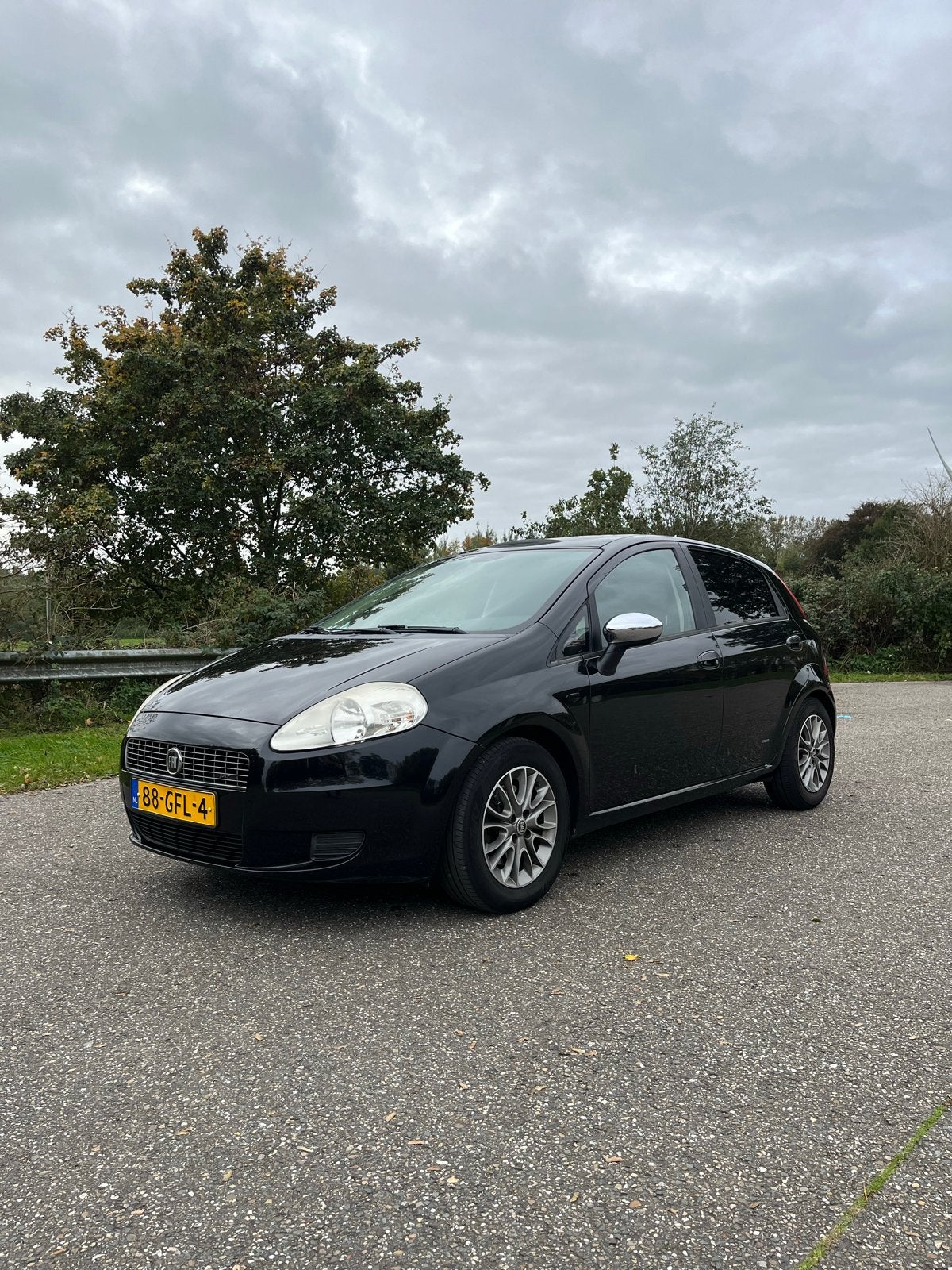 Fiat Punto 1.4 16V Turbo 5DR 2008 Zwart, Auto's, Voorwielaandrijving, 15 km/l, 1145 kg, 4 cilinders