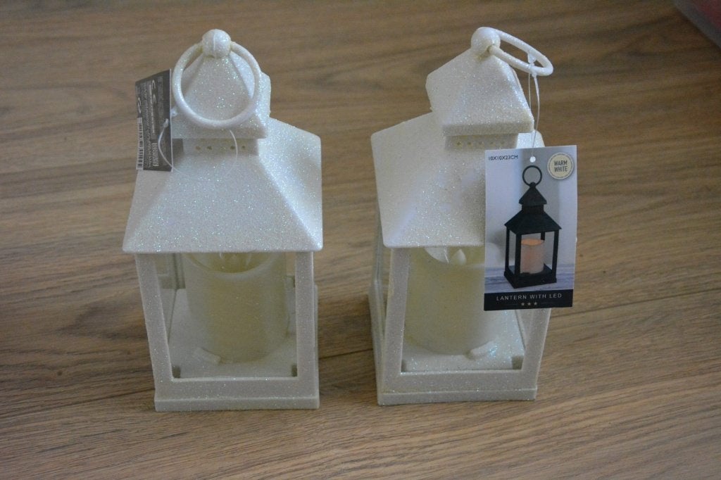 2 mooie nieuwe lantaarns met verlichting., Ophalen of Verzenden, Nieuw