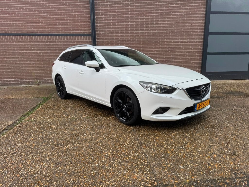 Mazda 6 Sportbreak 2.0 GT-M 165 pk Leder Bose Camera Xenon, Voorwielaandrijving, 4 cilinders, 6 sportbreak, Wit