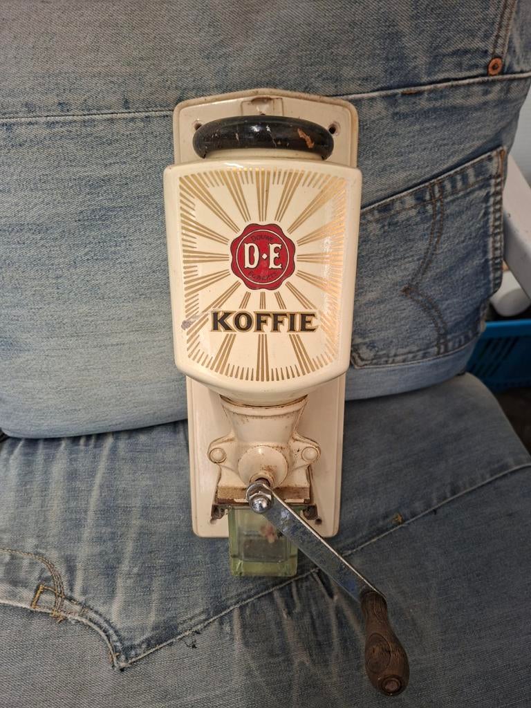 Douwe egberts, Ophalen