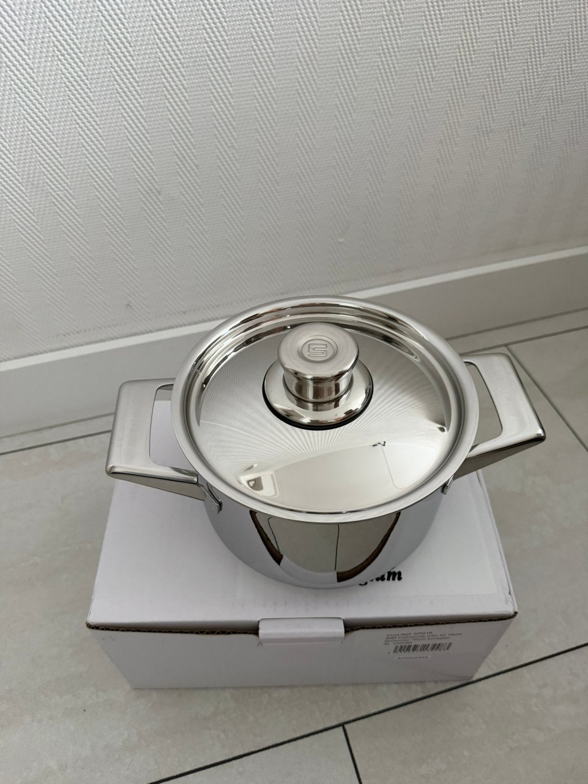 Simtronic kookpan mini  16 cm, Ophalen of Verzenden, Zo goed als nieuw, Rvs, Pannenset