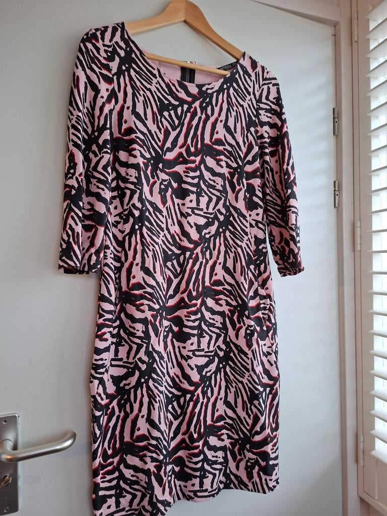 Jurk mt 38 merk Juffrouw Jansen roze-zwart-rood, Ophalen of Verzenden, Gedragen, Maat 38/40 (M), Overige kleuren