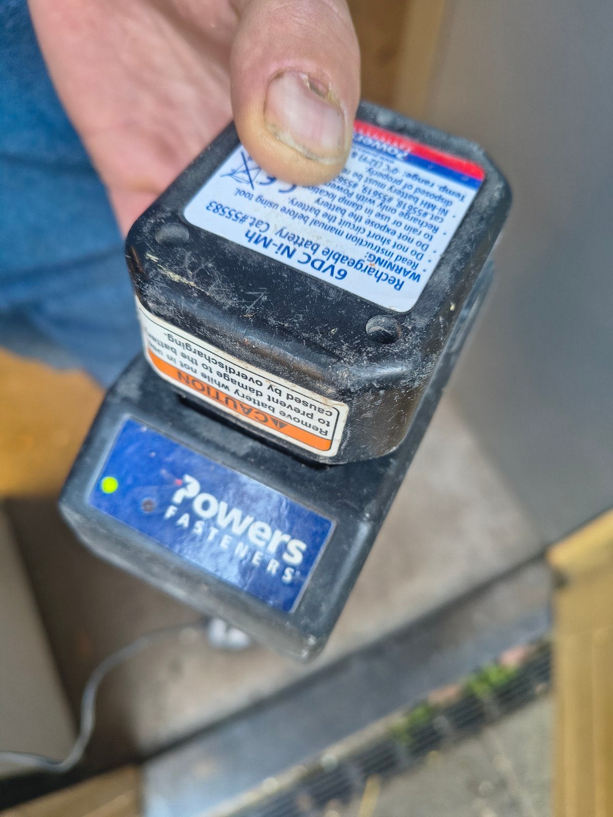 Power schiethamer met bijbehorende accu en accu lader., Doe-het-zelf en Verbouw, Gereedschap | Handgereedschap, Ophalen