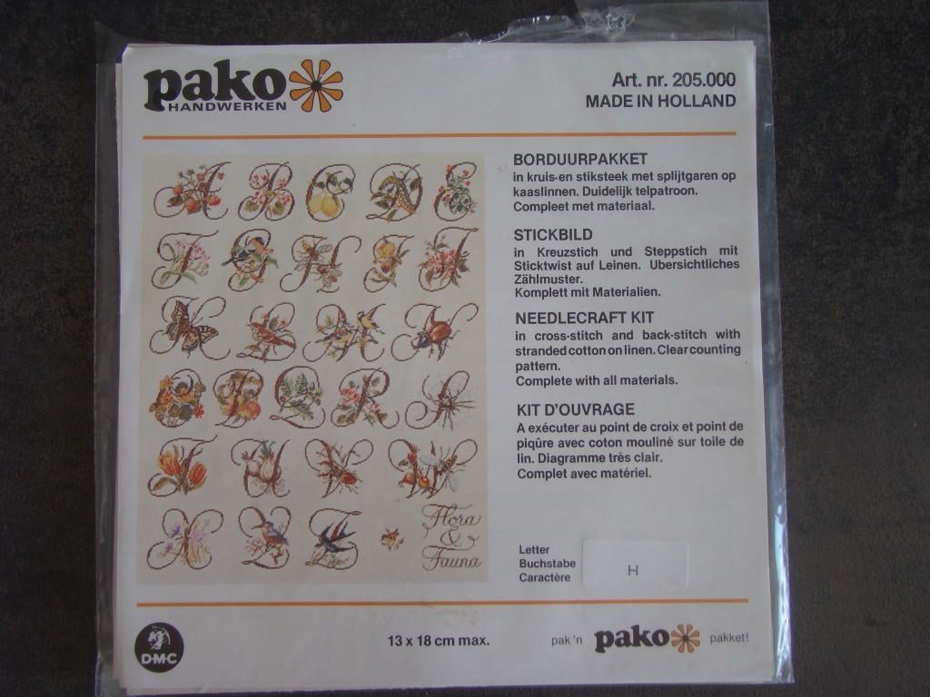 borduurpakket PAKO  letter H, Hobby en Vrije tijd, Borduren en Borduurmachines, Ophalen of Verzenden, Nieuw, Handborduren, Borduurpakket