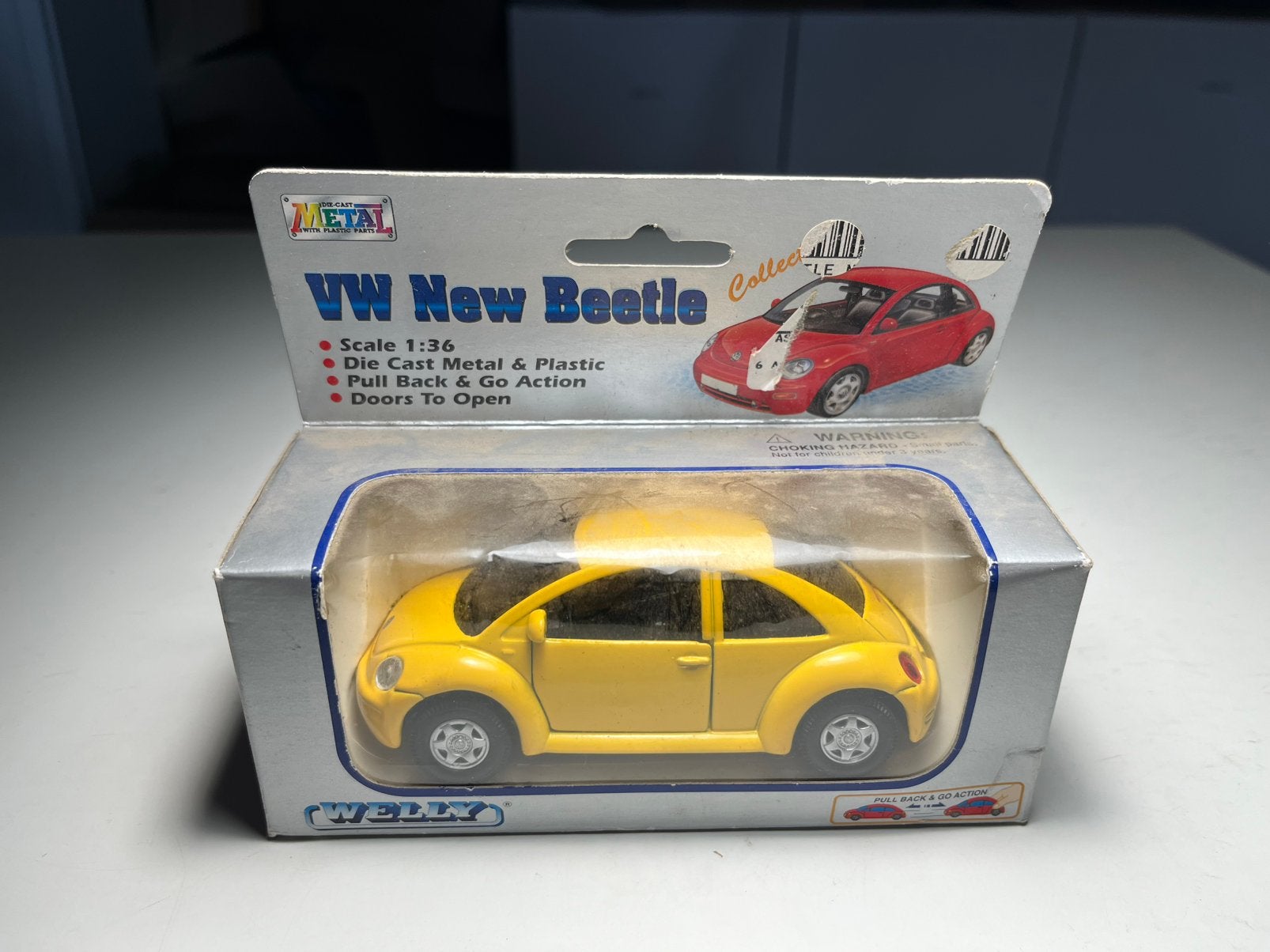 Welly - Volkswagen New Beetle - Schaal 1:36, Ophalen of Verzenden, Nieuw, Auto