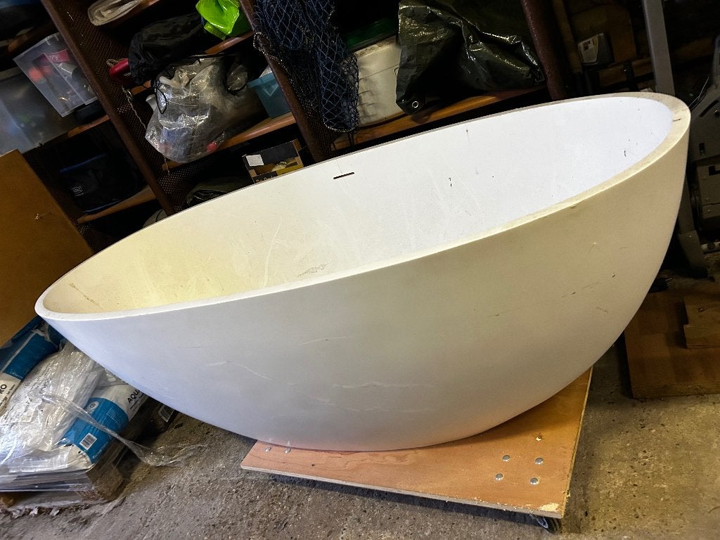 Solid surface bad, Ophalen, Gebruikt, Minder dan 100 cm, 50 tot 75 cm
