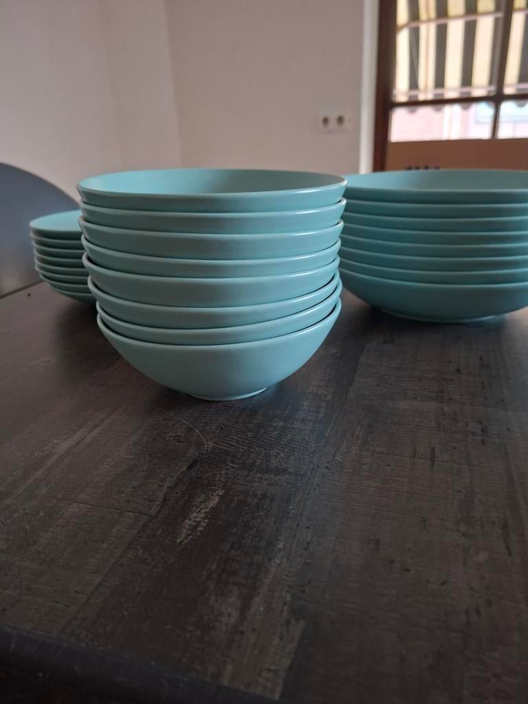 8 delig ikea servies, Ophalen, Zo goed als nieuw, Porselein, Overige stijlen