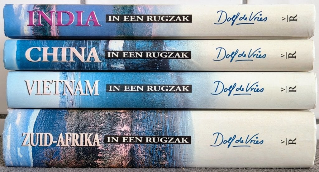 Stapel boeken In een rugzak - Dolf de Vries (4 stuks), Dolf de Vries, Ophalen of Verzenden, Reisgids of -boek, Azië
