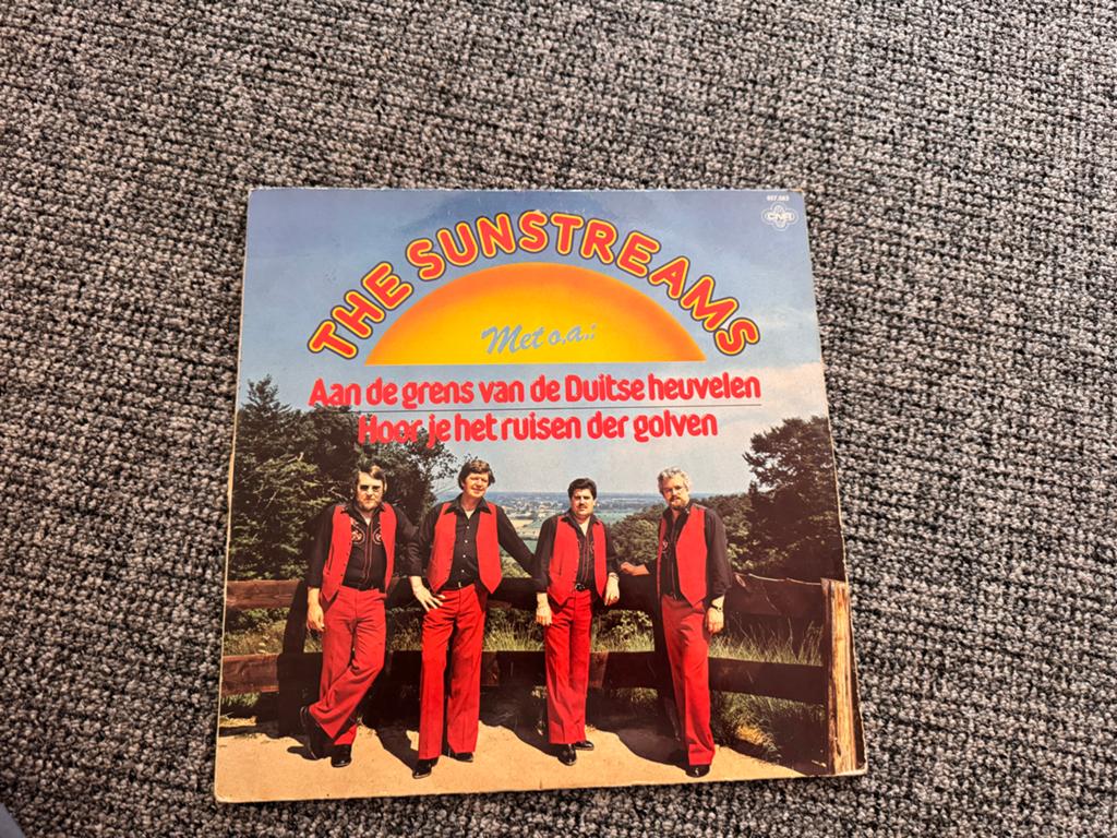 The Sunstreams - Aan de grens van de Duitse heuvelen LP, Ophalen of Verzenden, Zo goed als nieuw