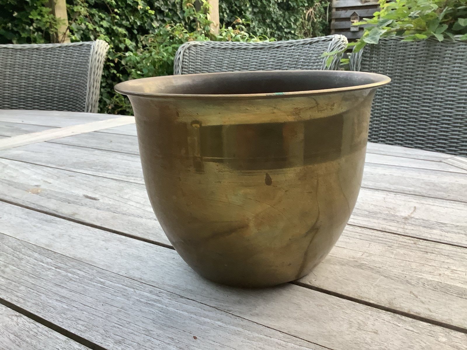 messing bloempot - Hoogte 17 cm, opening 21 cm, Tuin en Terras, Bloempotten, Gebruikt, Rond, Binnen, Ophalen of Verzenden