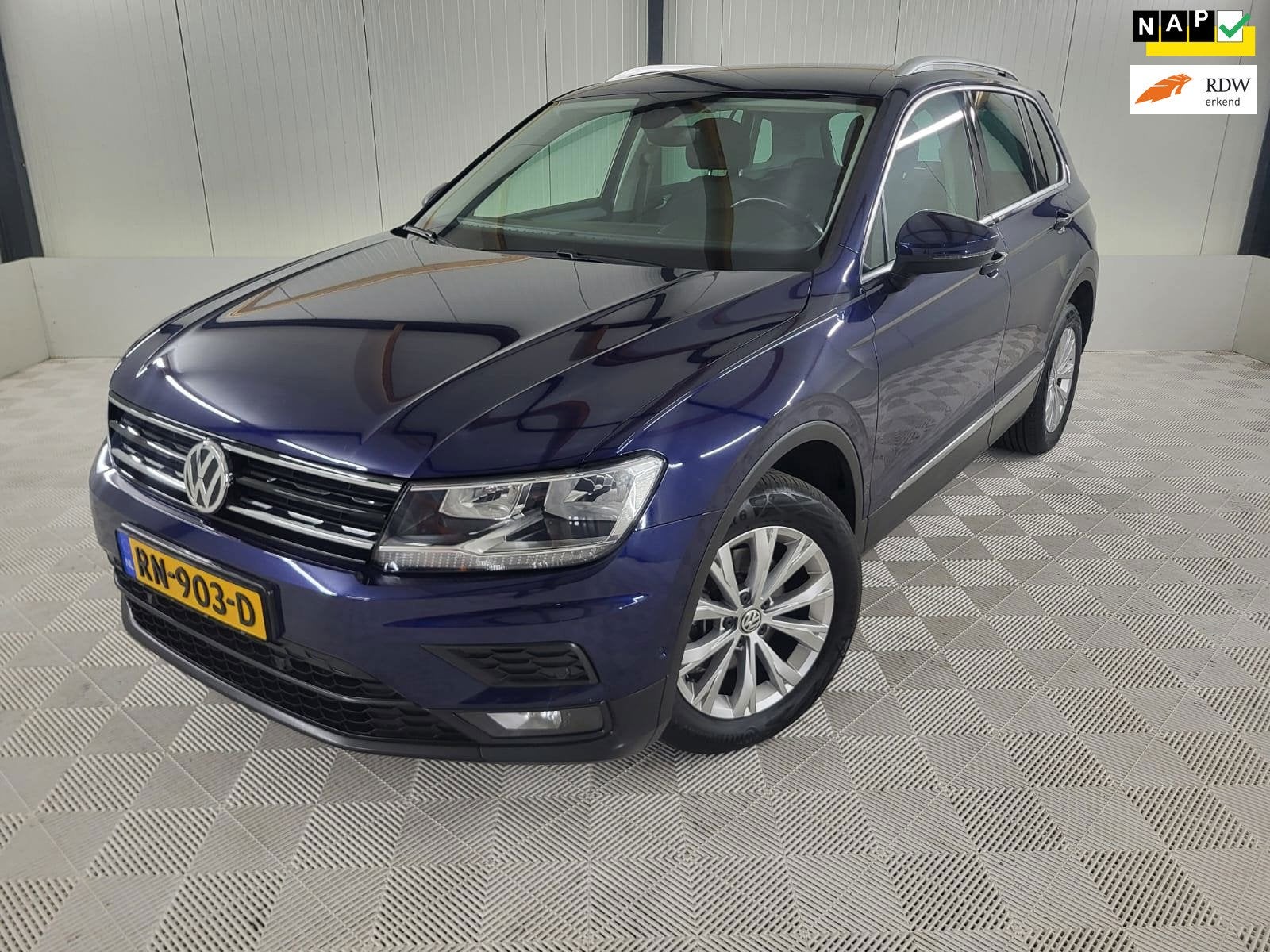 Volkswagen Tiguan 1.4 TSI ACT Comfortline Business, Trekhaak, Auto's, Dealer onderhouden, Stof, Euro 6, 4 cilinders