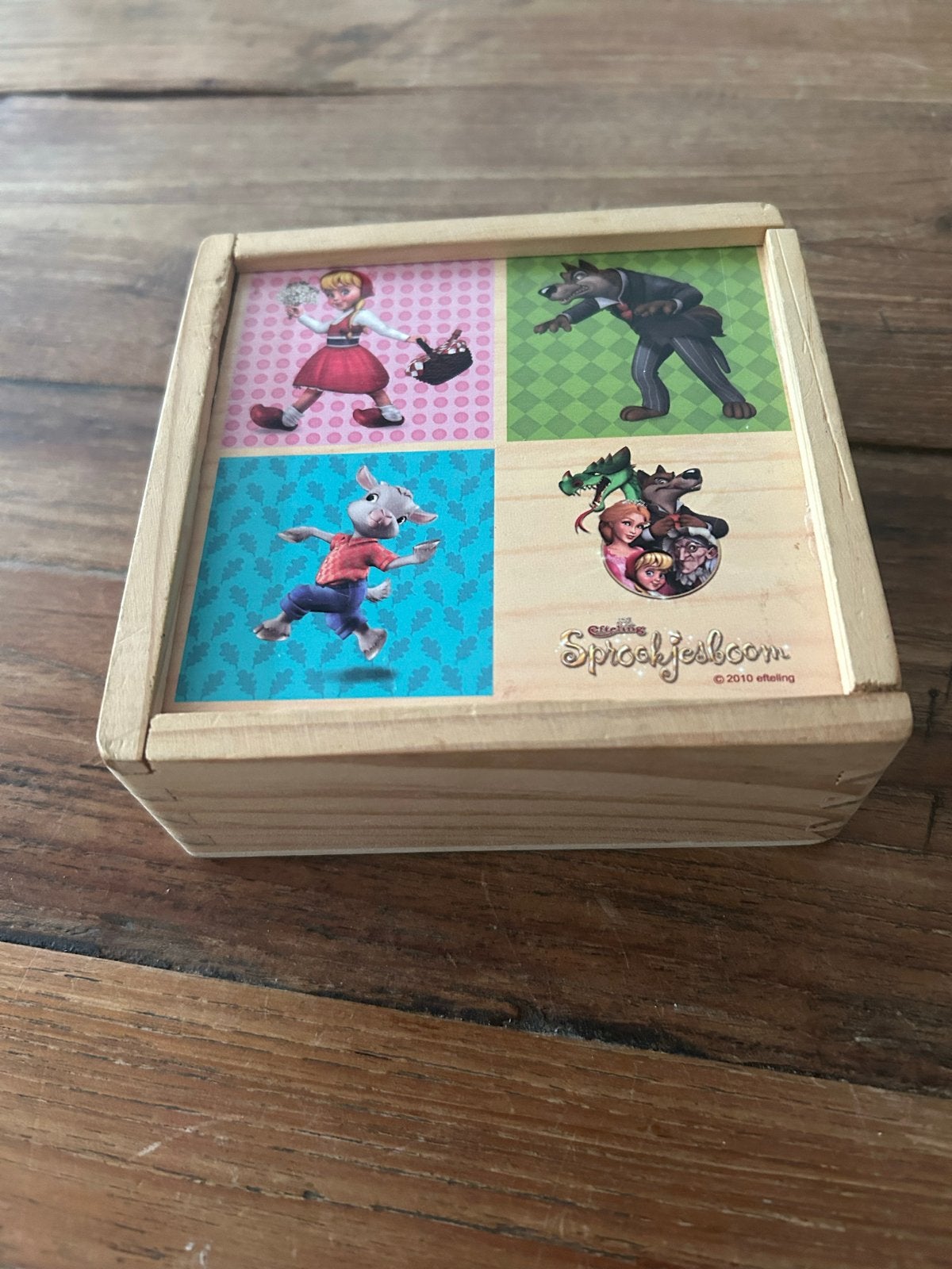 Efteling Sprookjesboom Memory spel in houten doos, Ophalen, 2 tot 4 jaar, Gebruikt, 10 tot 50 stukjes