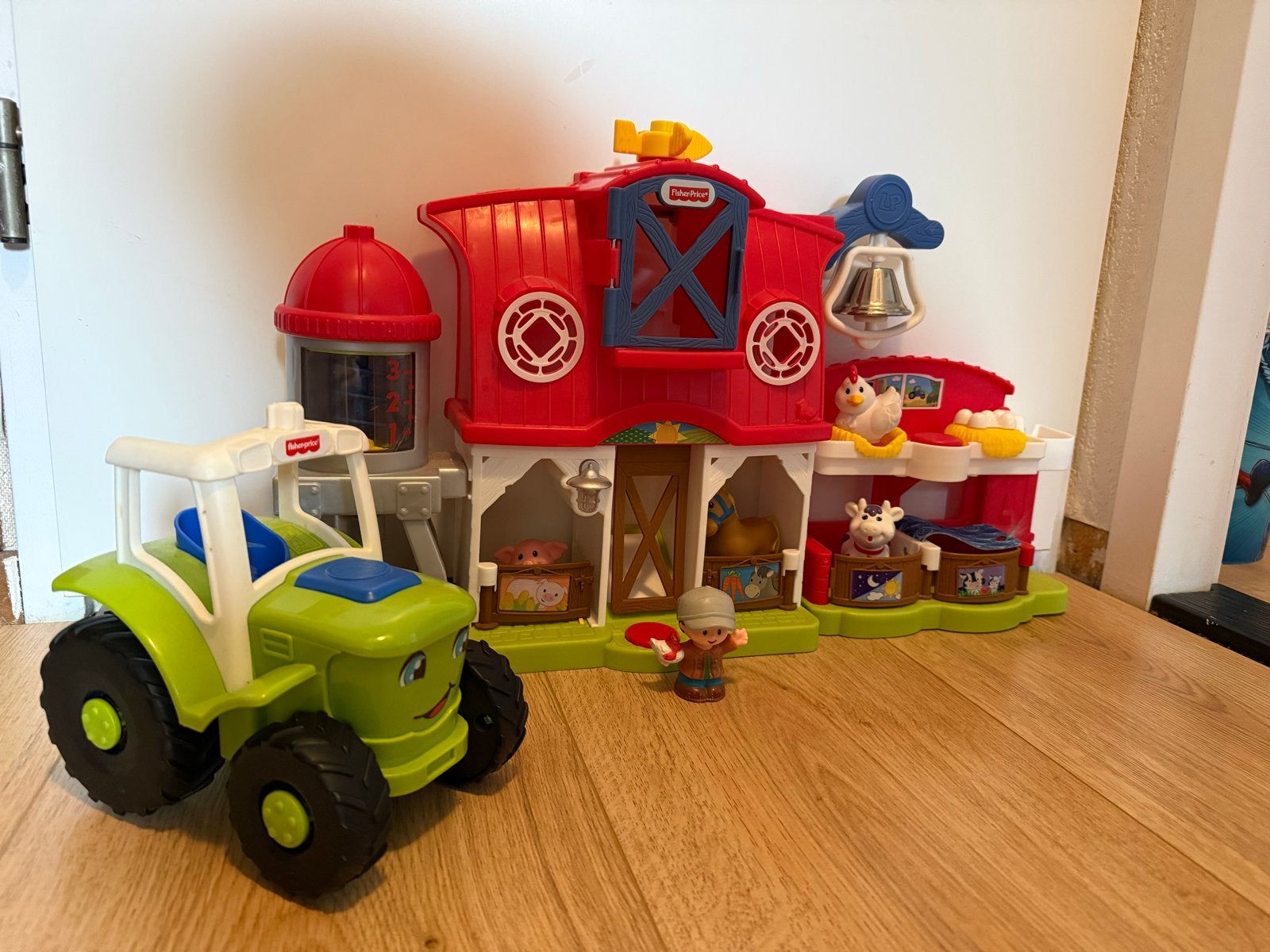 Fisher-Price Speelboerderij met tractor en dieren, Kinderen en Baby's, Ophalen, Zo goed als nieuw, Speelset