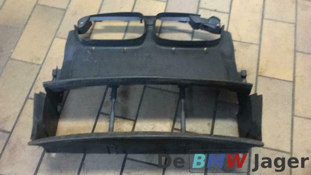 Luchtgeleiding Front BMW 3 serie E46 Compact 51718268377, Gebruikt, BMW