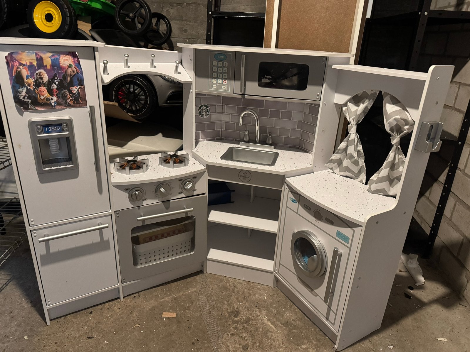 Grote houten speelkeuken met wasmachine en koelkast, Ophalen, Zo goed als nieuw, Hout, Speelkeuken