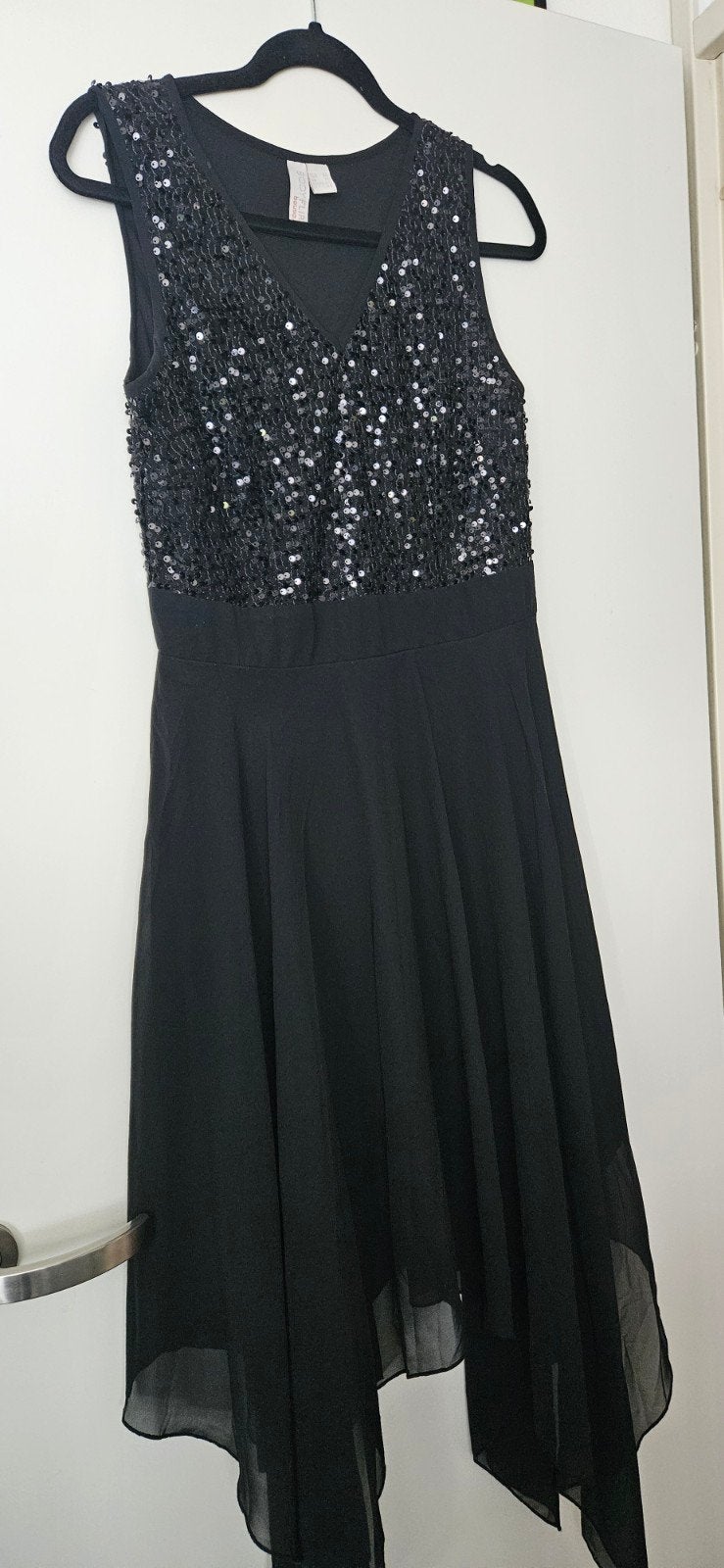 Feestjurk Kerst Maat 38 Zwart met pailletten, Maat 38/40 (M), Zwart, Ophalen of Verzenden, Zo goed als nieuw
