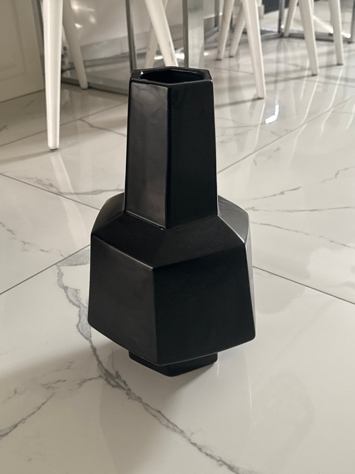 Zwarte geometrische vaas - Modern design, Ophalen
