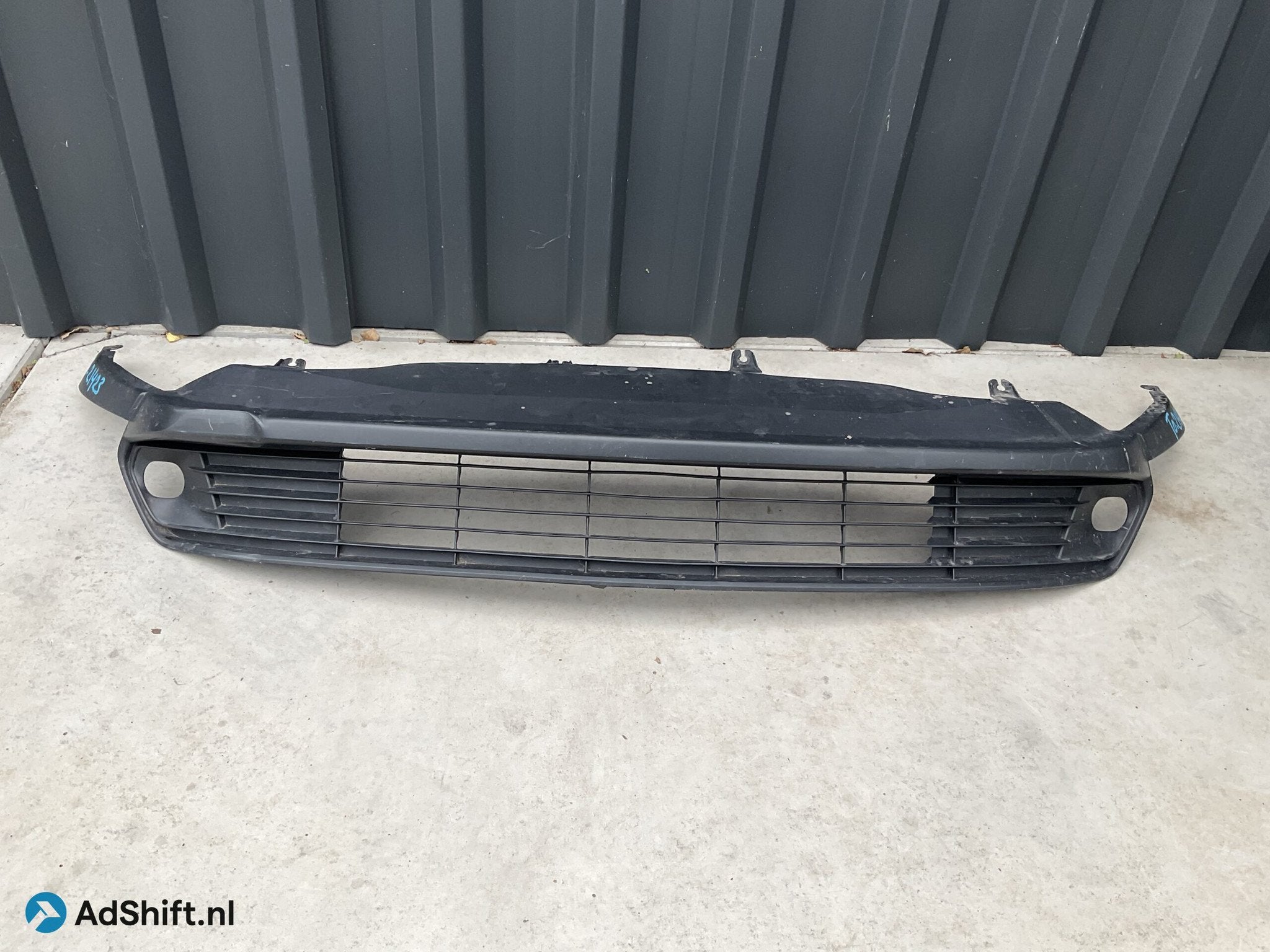 Bumper Grill Toyota Yaris Cross 521290D080 Voorbumper onders