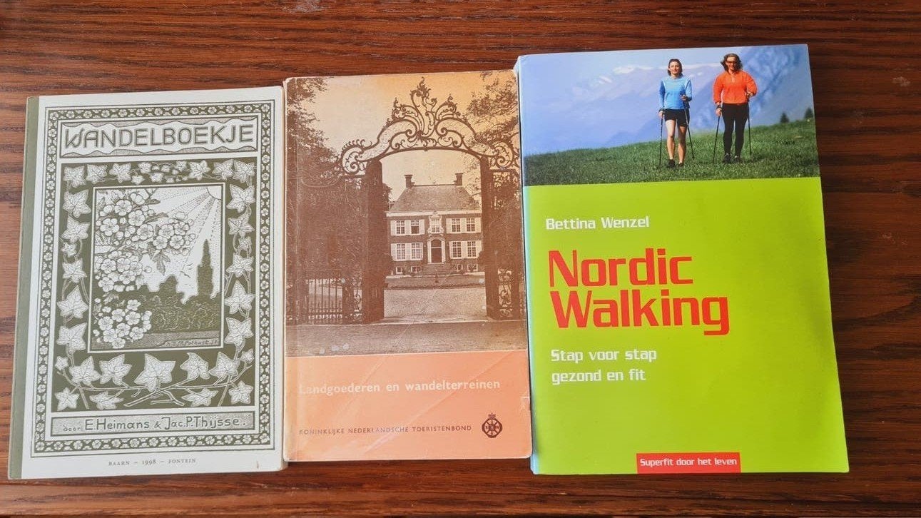 3 wandelboeken: Nordic Walking, Landgoederen, Wandelboekje, Ophalen of Verzenden, Gelezen, Bettina Wenzel, E. Heimans & Jac. P. Thijsse