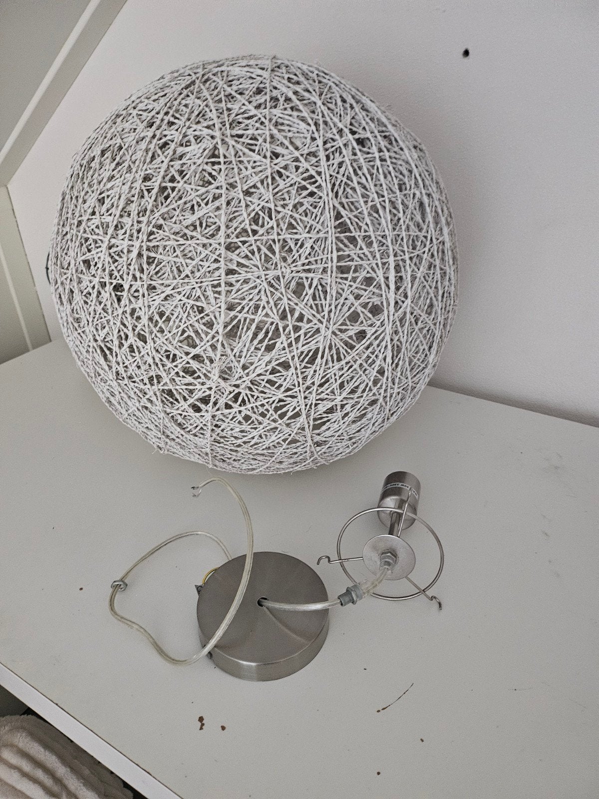 Moderne hanglamp met draadbol - Grijs/Wit, Gebruikt, Modern, Scandinavisch, Textiel, E27 (groot)