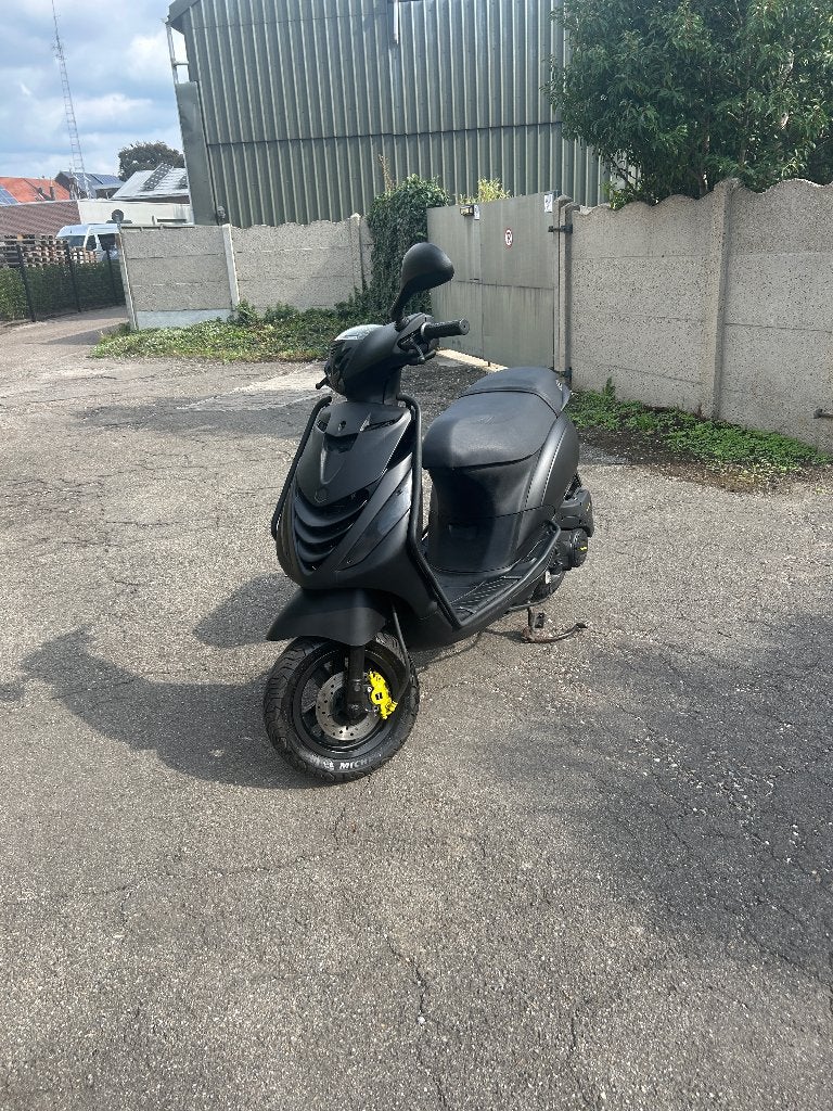 Piaggo zip scooter, Ophalen, Gebruikt, Maximaal 45 km/u, Zip