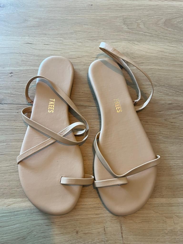 TKEES beige sandalen maat 38, Ophalen of Verzenden, Zo goed als nieuw, Beige, Sandalen of Muiltjes