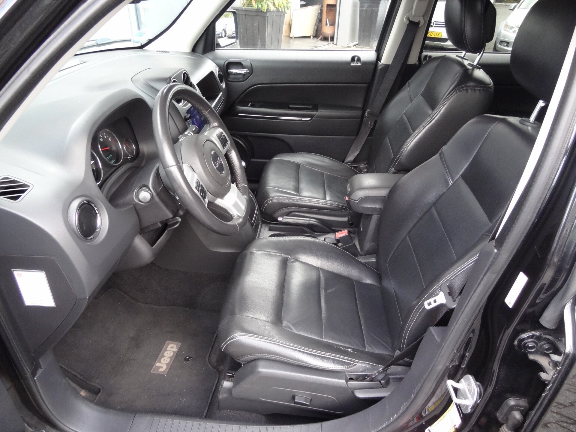Jeep Patriot 2.4 Limited Liberty | NL-AUTO | CRUISE | 4x4 |, Auto's, Automaat, Euro 5, 450 kg, Gebruikt