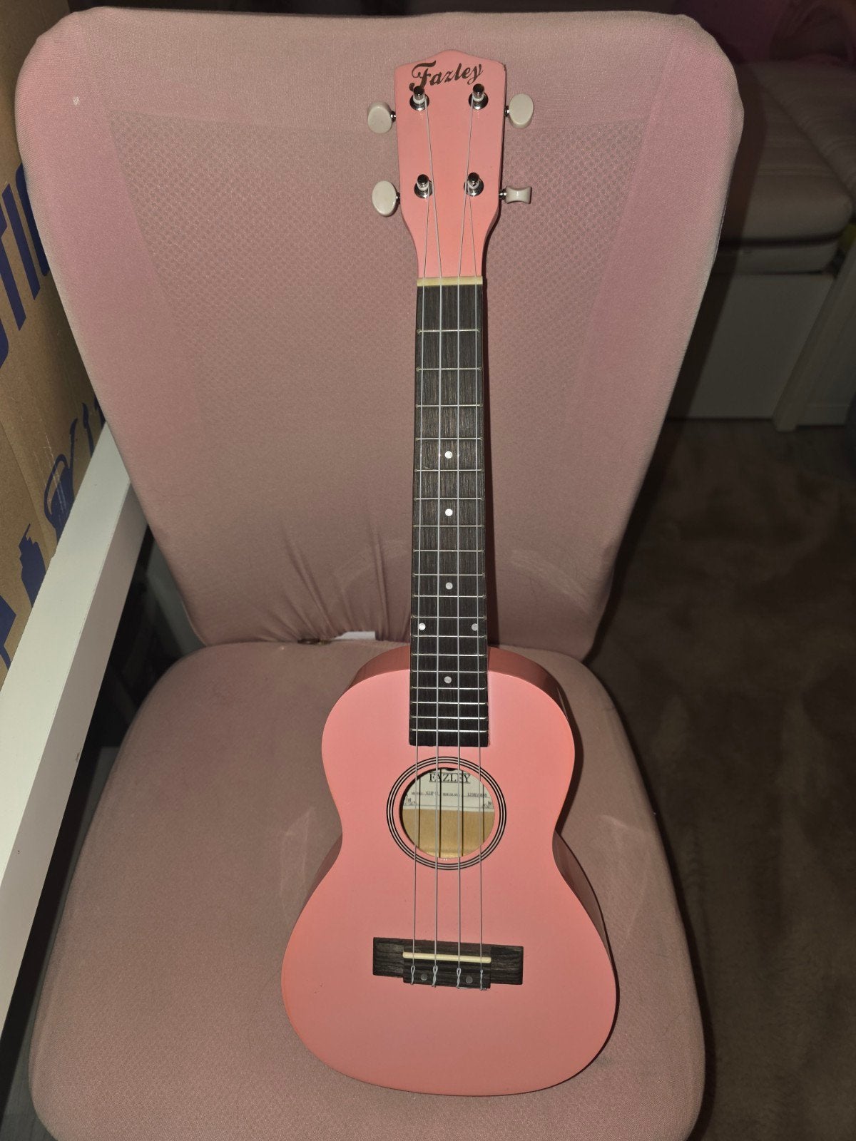 Roze Fazley Ukulele - Zo goed als nieuw, Ophalen of Verzenden, Zo goed als nieuw, Overige typen