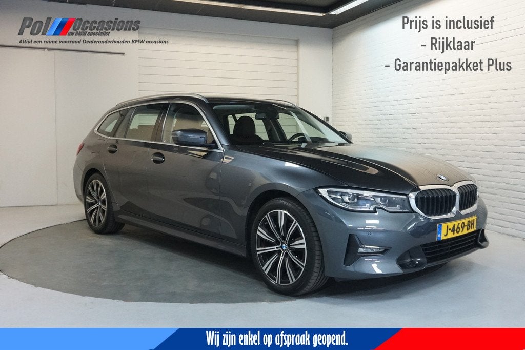 BMW 3 Serie Touring 320i Rijklaar! | Leder | Sportinter | Ca, Automaat, 1998 cc, Achterwielaandrijving, Gebruikt