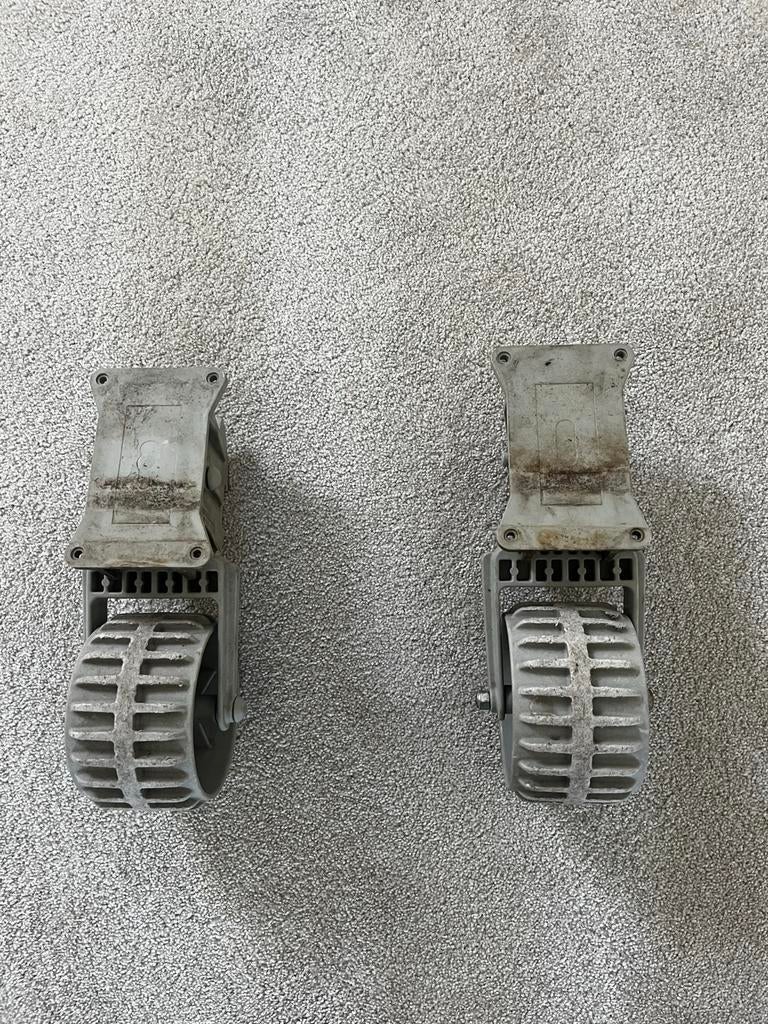 Rubberboot / zodiac / bijboot Transportwielen (2 stuks), Ophalen of Verzenden, Gebruikt, Overige typen