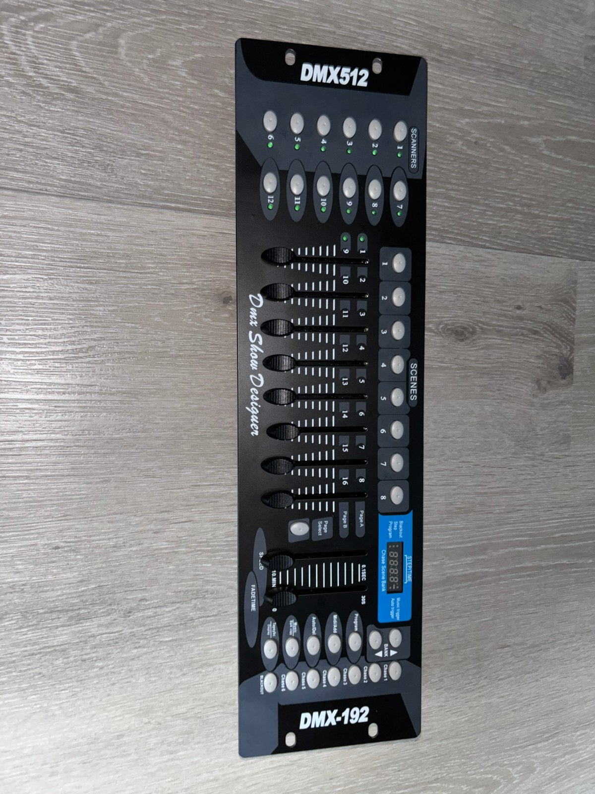 DMX 512 show designer controller, zwart, Ophalen of Verzenden, Zo goed als nieuw, Licht, Kleur