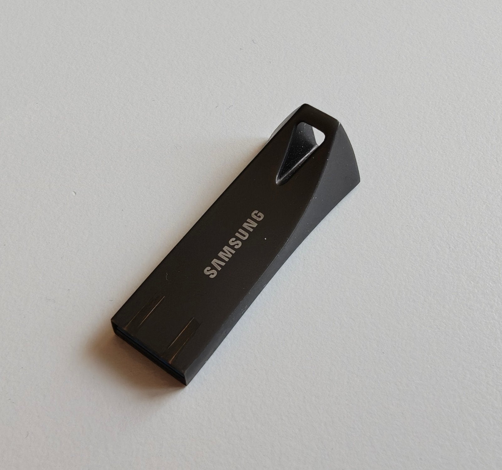 Samsung Bar USB 3.1 Flash Drive 128 GB, Ophalen of Verzenden, Zo goed als nieuw, Samsung, 128 GB