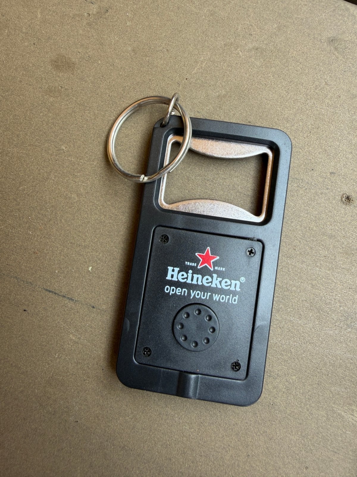 Opener sleutelhanger Heineken met lampje, Ophalen of Verzenden, Zo goed als nieuw, Merk