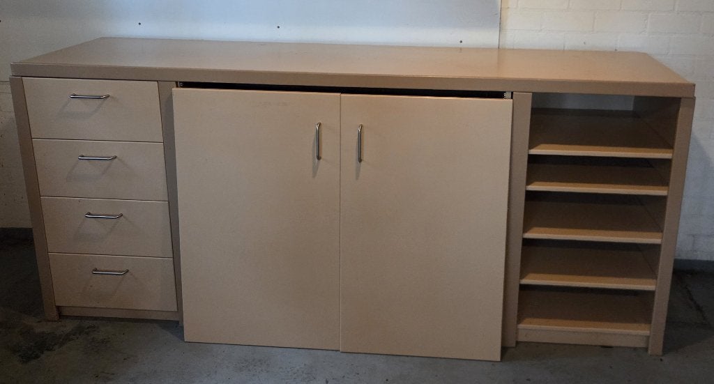 KLEDINGKAST, Ophalen, Met lade(s), Zo goed als nieuw, 200 cm of meer