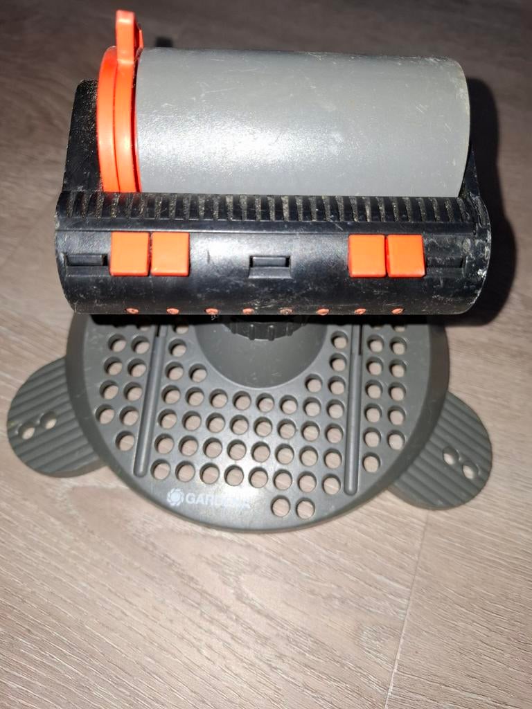 Gardena zwenksproeier. Technisch 100% in orde., Tuin en Terras, Tuinsproeiers, Ophalen of Verzenden, Zo goed als nieuw, Zwenksproeier