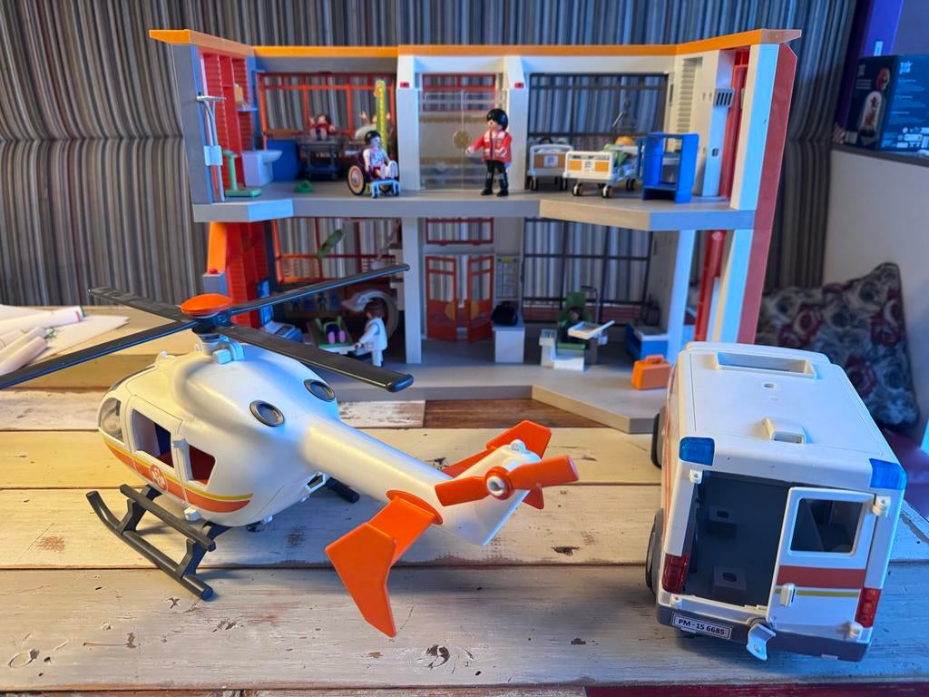 Playmobil Ziekenhuis met Helikopter en Ambulance, Ophalen of Verzenden, Gebruikt, Jongen of Meisje