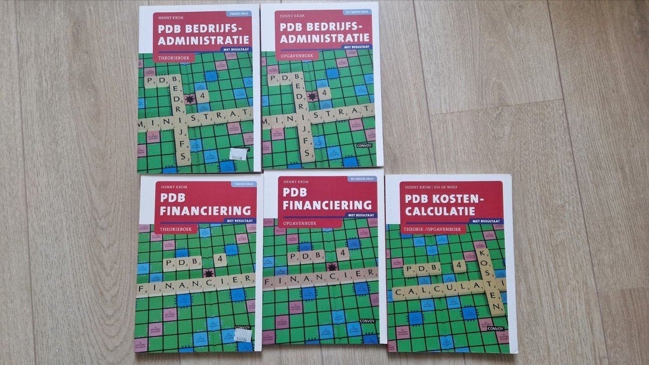 PDB Bedrijfsadministratie, Financiering, Kosten-Calculatie, Boeken, Henny Krom, Jos de Wolf, Ophalen of Verzenden, Zo goed als nieuw
