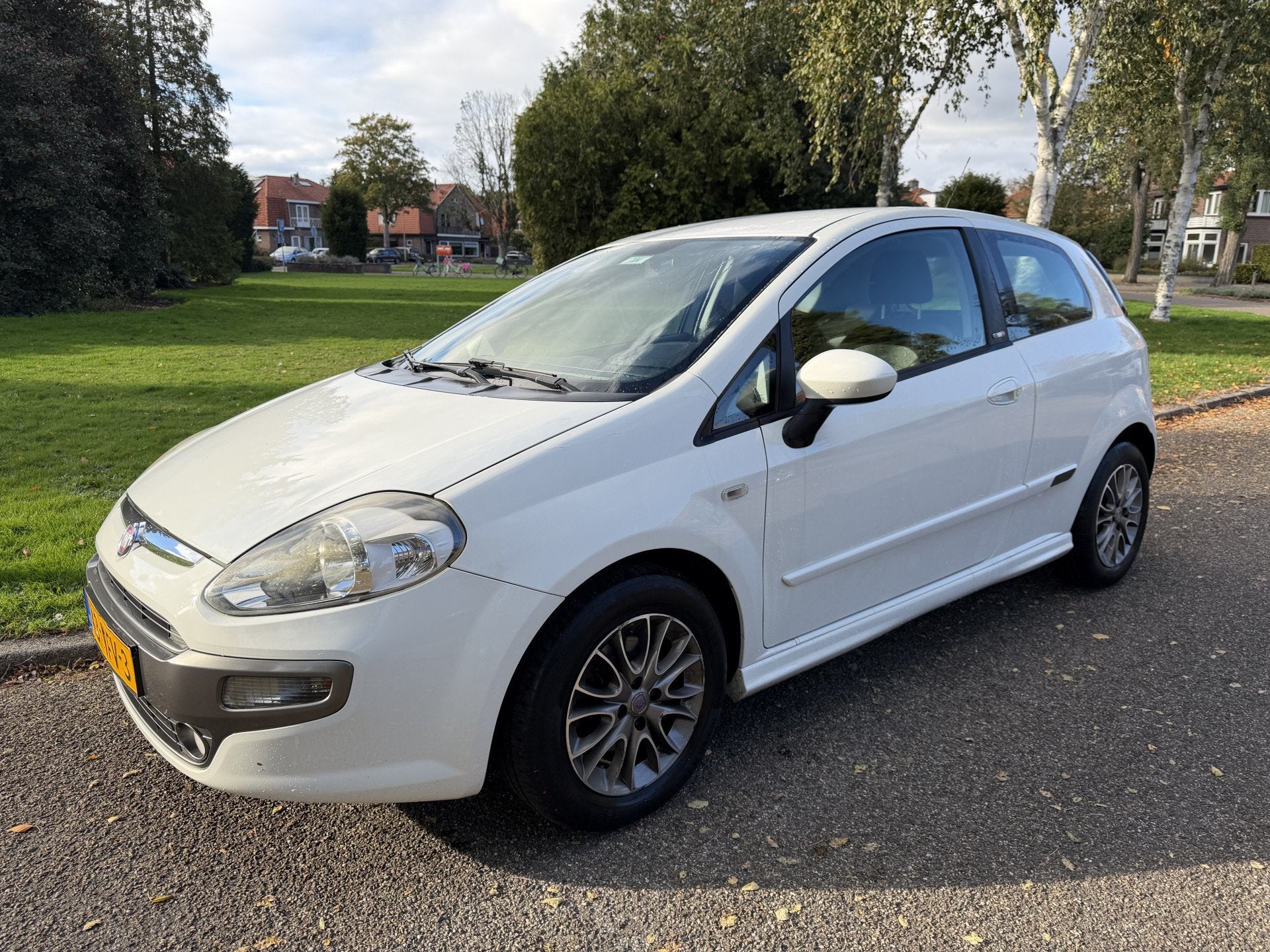 Fiat Punto Evo 1.3 M-Jet Dynamic YOUNGTIMER EURO 5 NAP, Auto's, Voorwielaandrijving, Euro 5, Gebruikt, 4 cilinders