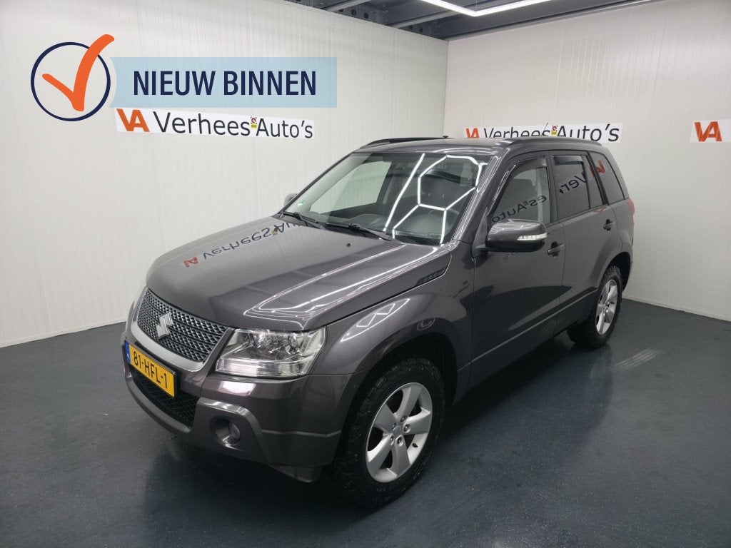 Suzuki Grand Vitara 2.4 Exclusive 4x4 (bj 2008), Auto's, Suzuki, Stof, Gebruikt, 4 cilinders, 1850 kg