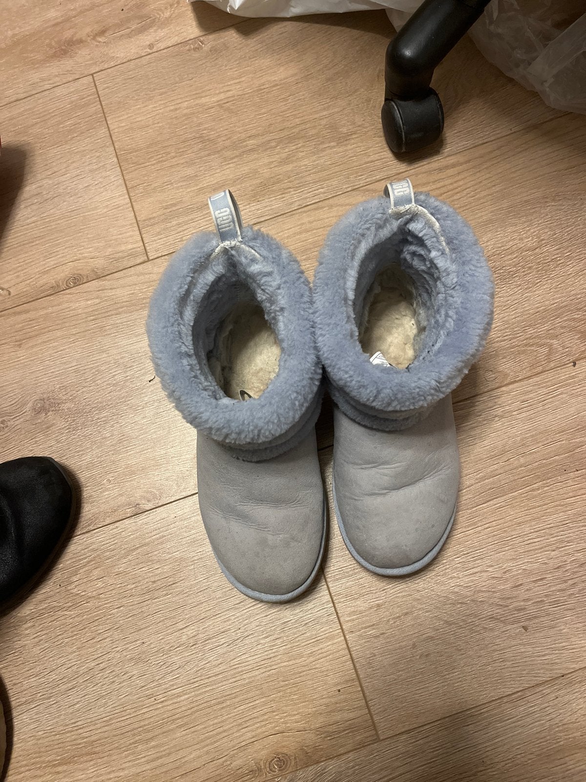 Uggs Classic Mini Platform lichtblauw maat 39, Ophalen of Verzenden, Zo goed als nieuw, Blauw, Lage of Enkellaarzen