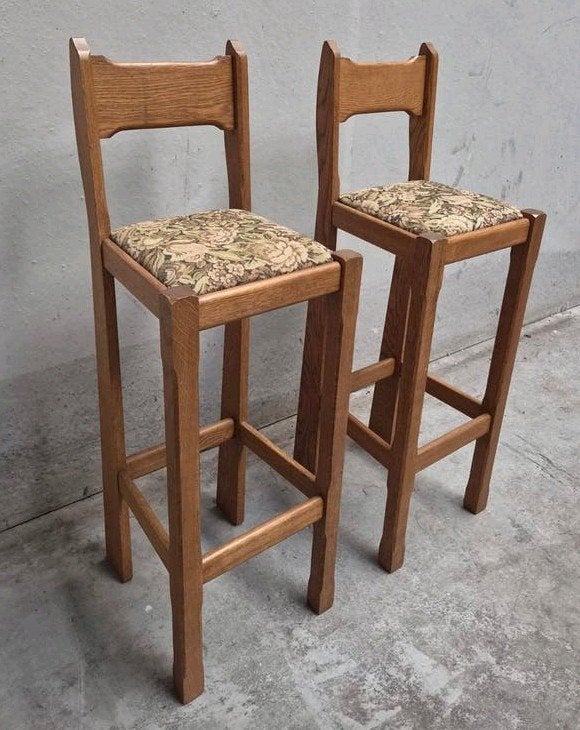 Set van 2 zeer fraaie eikhouten barstoelen florale zitting, Ophalen, Gebruikt, Met voetsteun, Geen